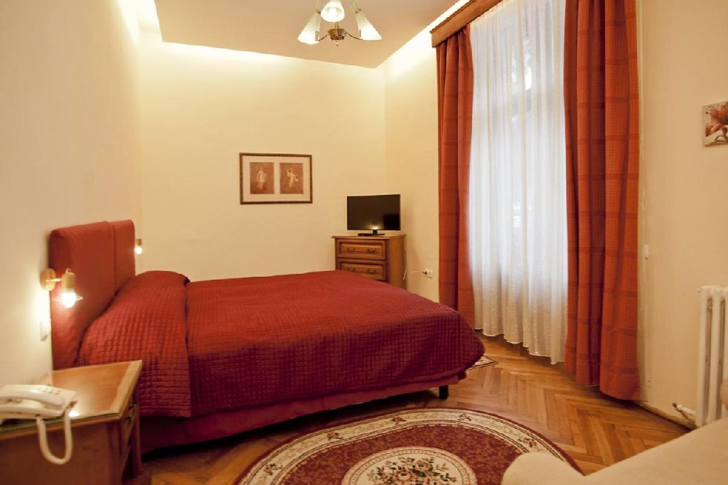 . Vila Camelia 