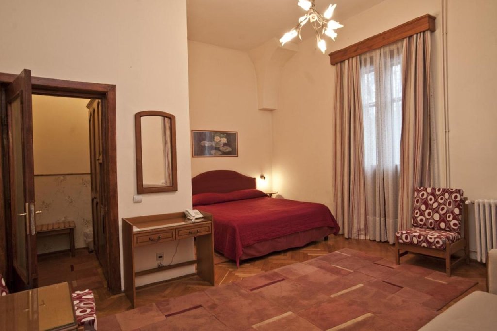 . Vila Camelia 