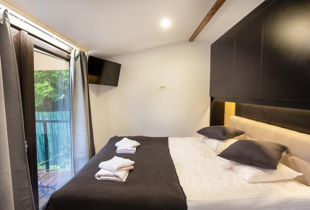 . Moon Montana Camere De Inchiriat