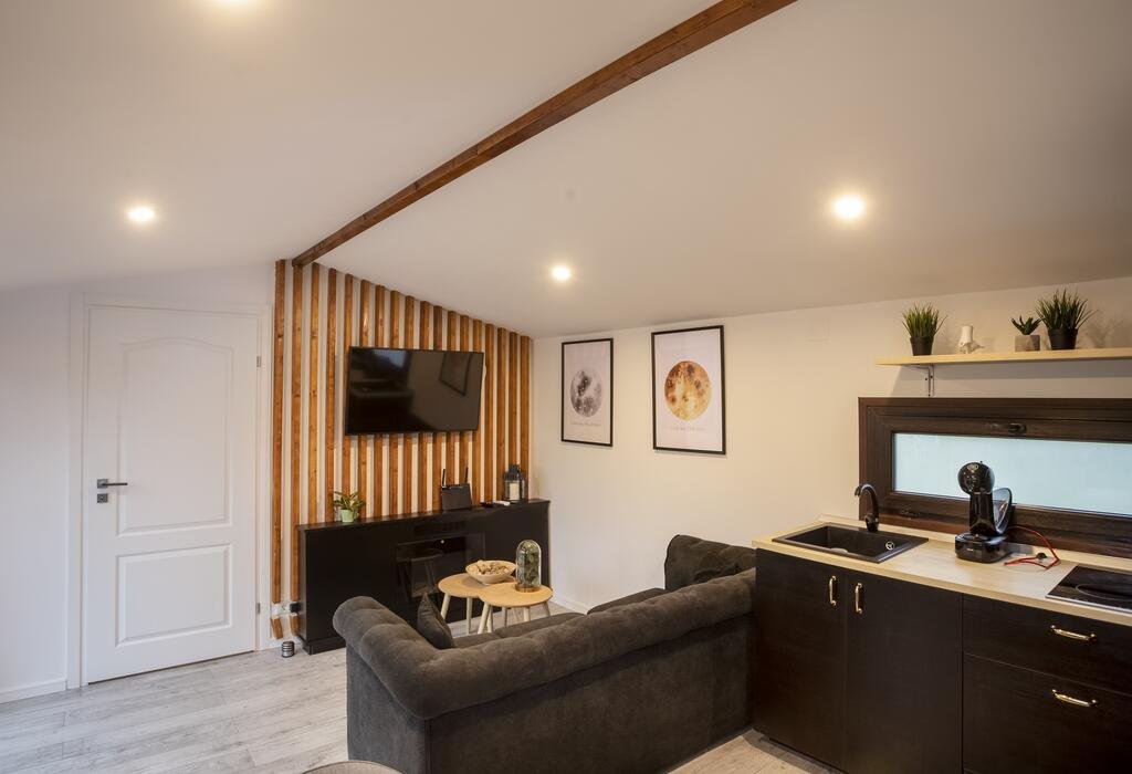 . Moon Montana Camere De Inchiriat