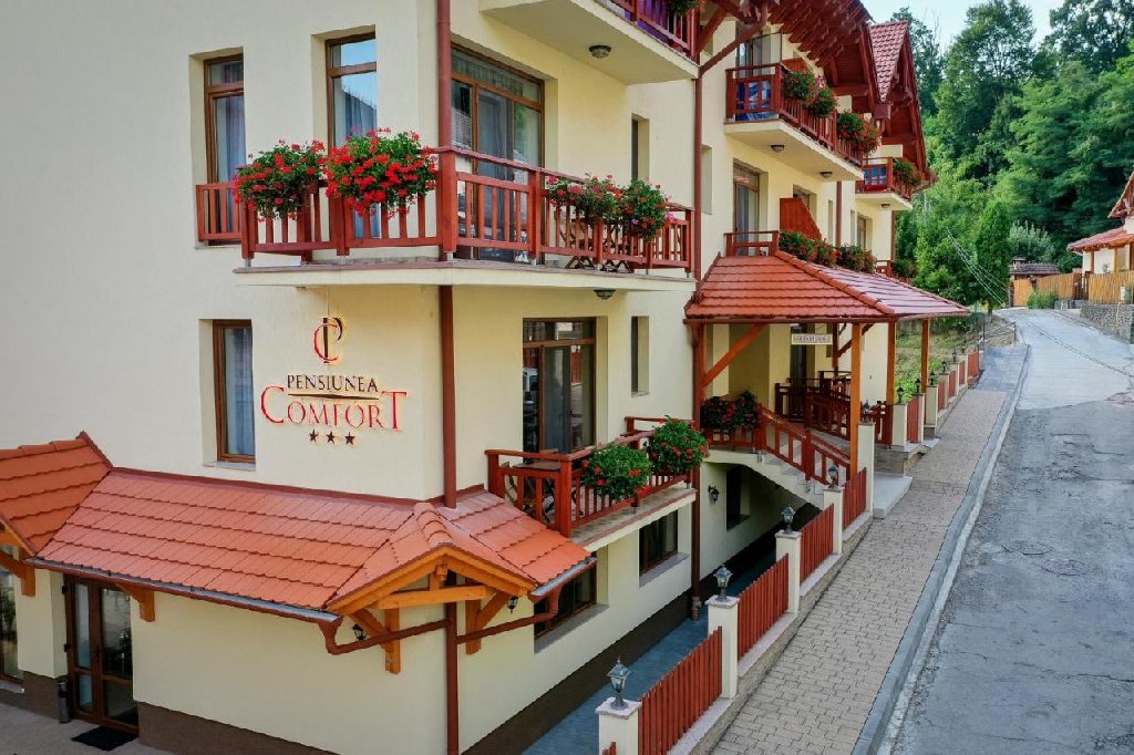 . Pensiunea Comfort