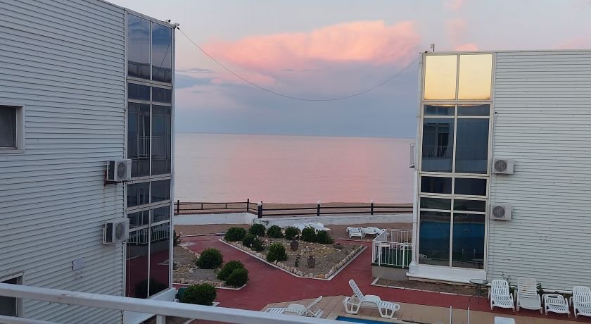 La Perla Bianca Residence cm