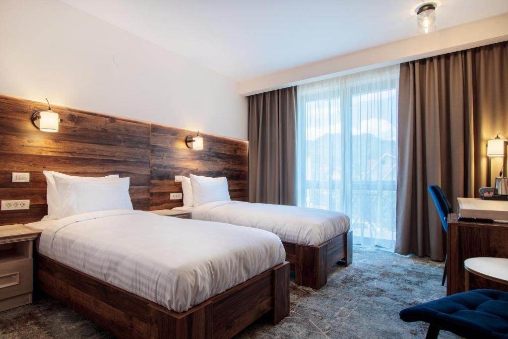 . River Hotel Spa