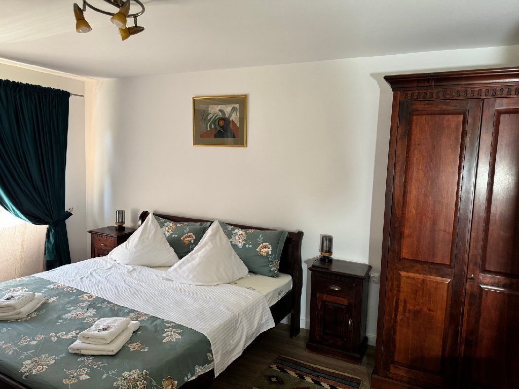 Casa Lucretia Cm