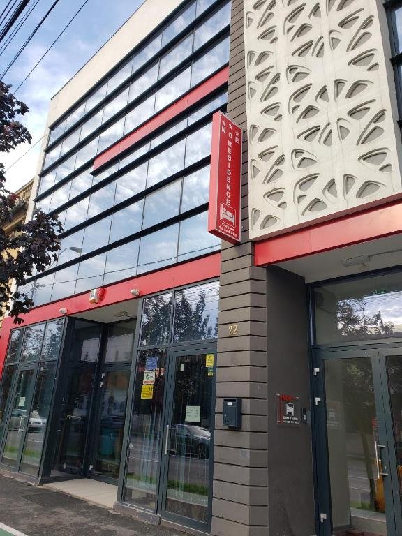 . N Residence Camere de Inchiriat