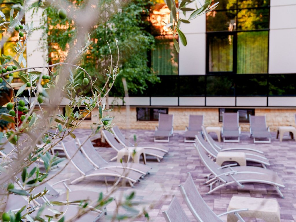 . Izvoare Calimanesti Caciulata