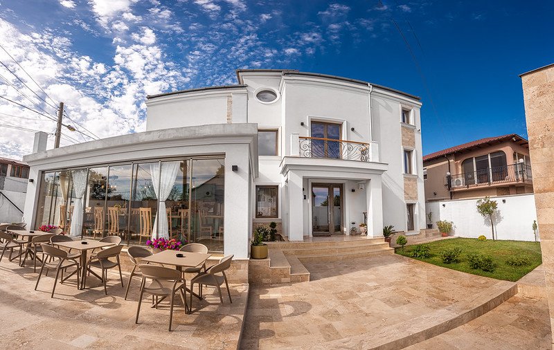 THAYA Rooms cm  - Camere de inchiriat