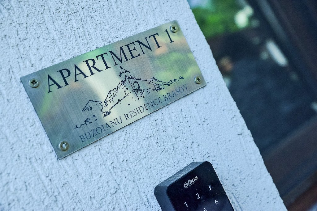 . Buzoianu Residence by Holztreppe Apartamente de Inchiriat