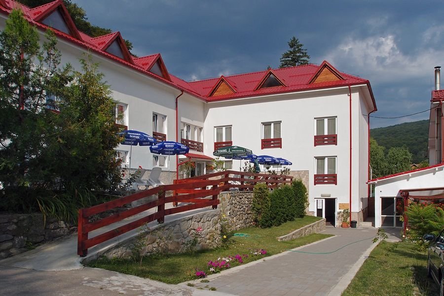 . Hotel Domnitei