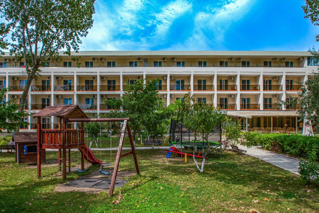 Central Mamaia Cm
