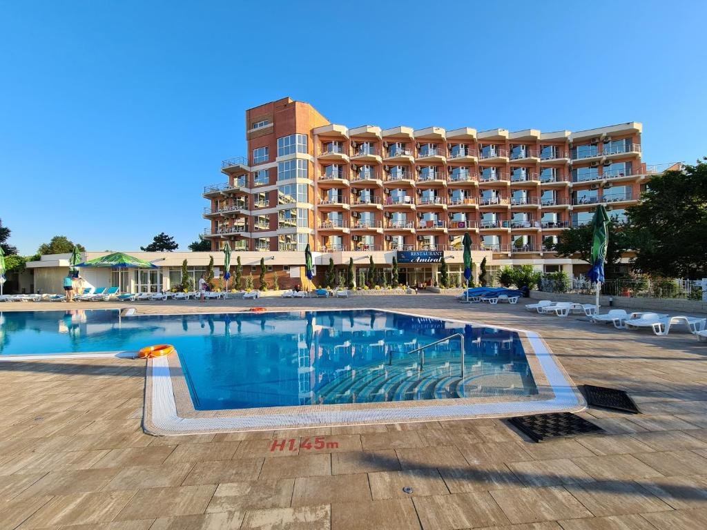 HOTEL AMIRAL