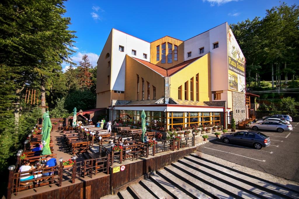 Hotel Piatra Craiului - Resort Fundata